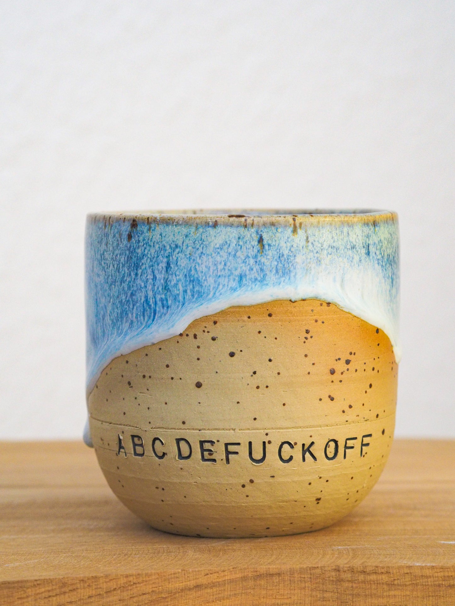 ABCDEfuckoff  // Becher #011