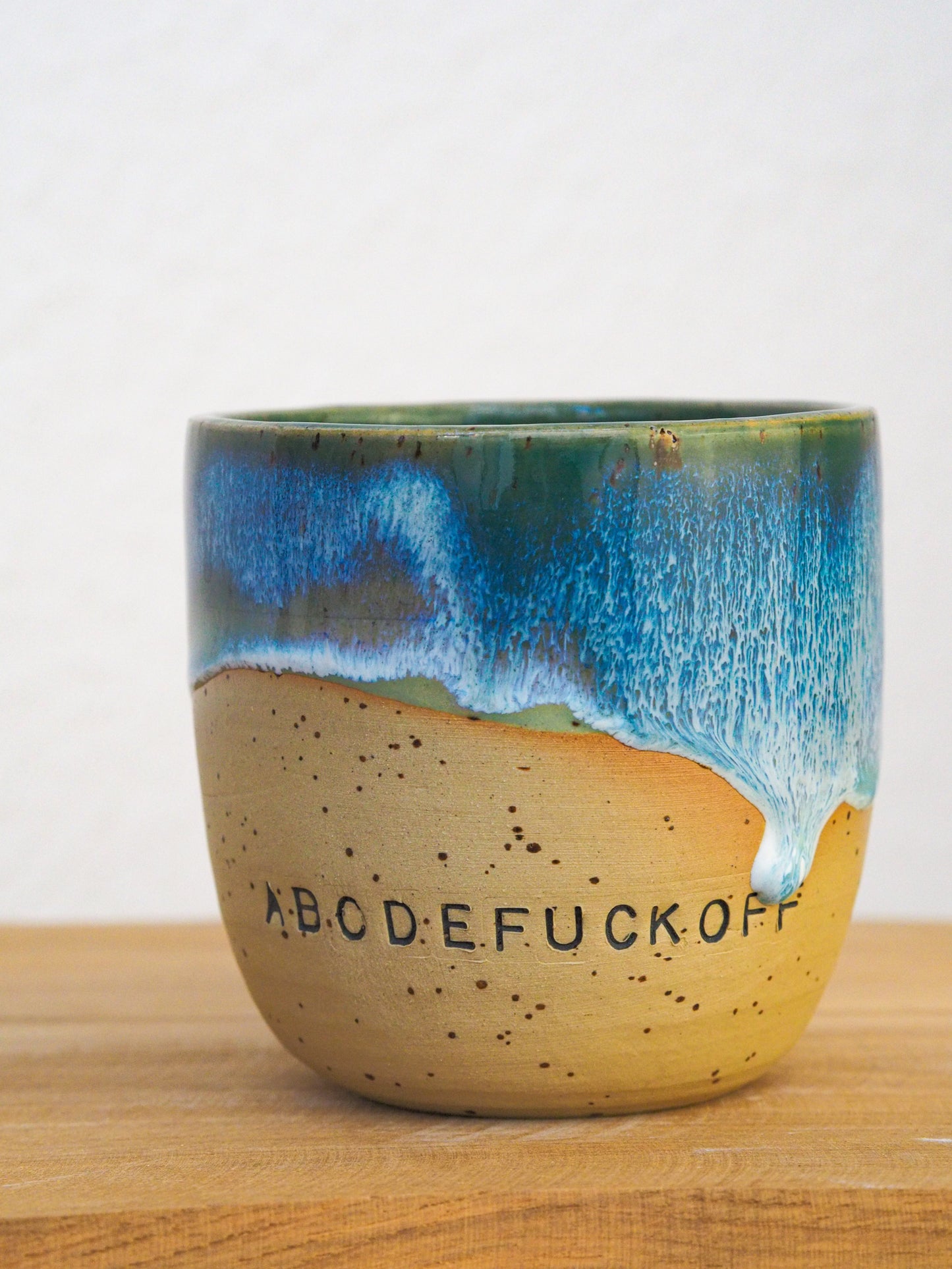 ABCDEfuckoff  // Becher #027