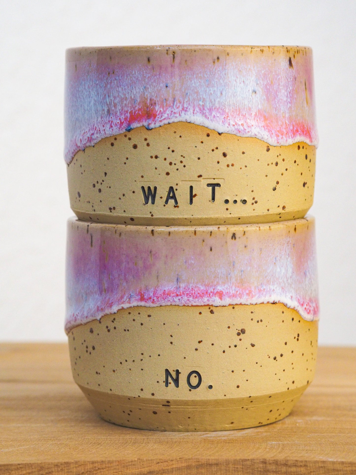 Wait... NO! SET  // Becher #044
