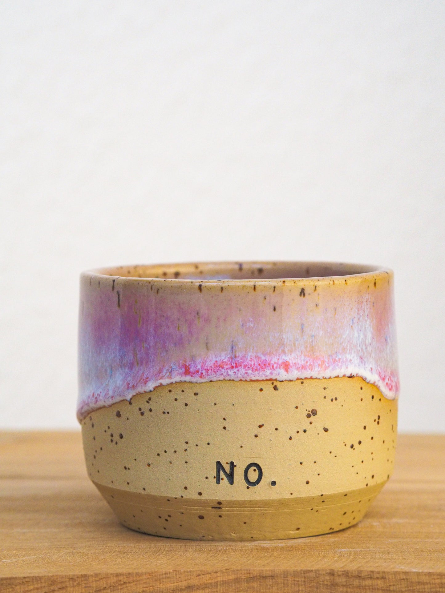 Wait... NO! SET  // Becher #044