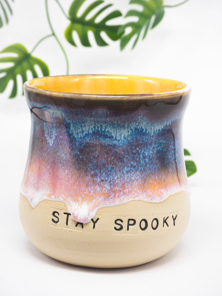 Stay Spooky  // Becher #010