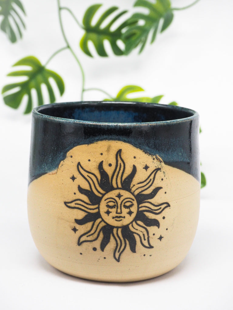 Mystic Vibes // Becher #083